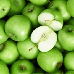 image of green apples for fruit flavored wines from your own winery